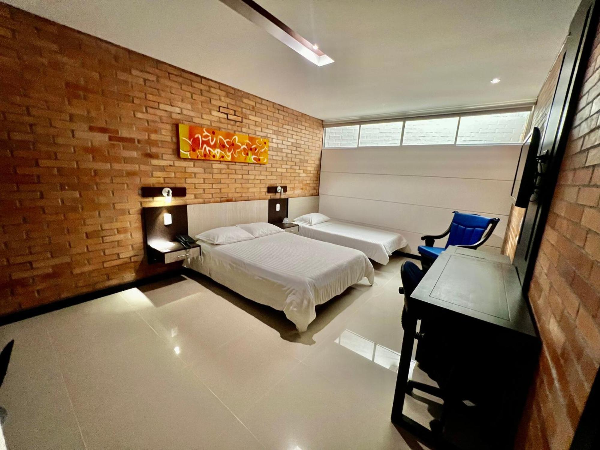 Hotel Toscana Oriente Рионегро Екстериор снимка