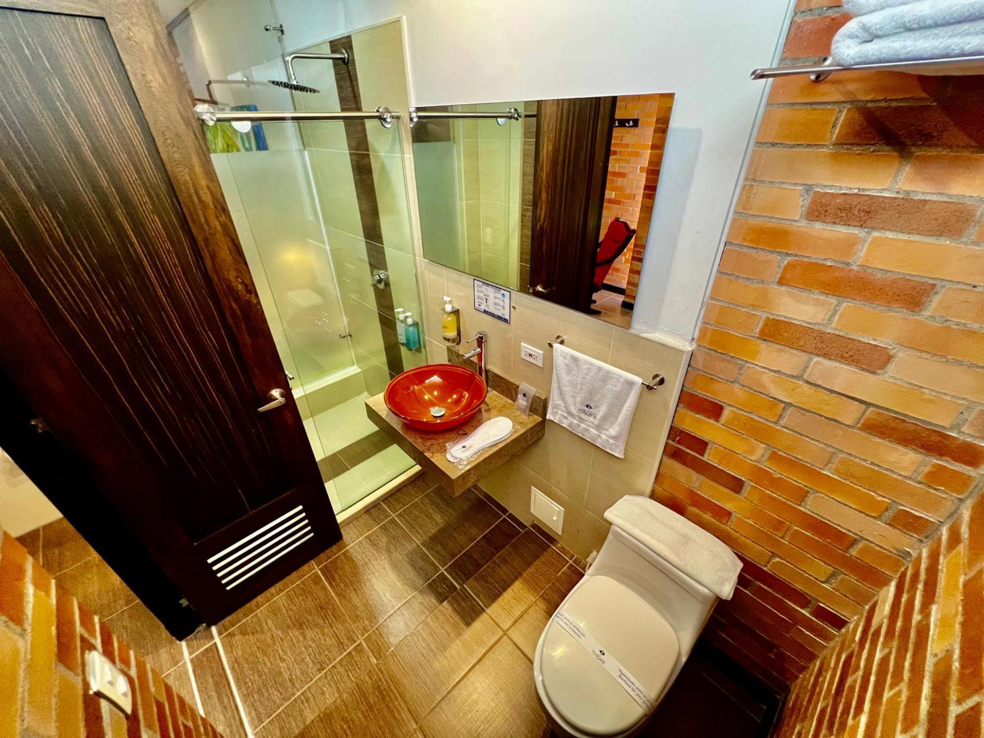 Hotel Toscana Oriente Рионегро Екстериор снимка