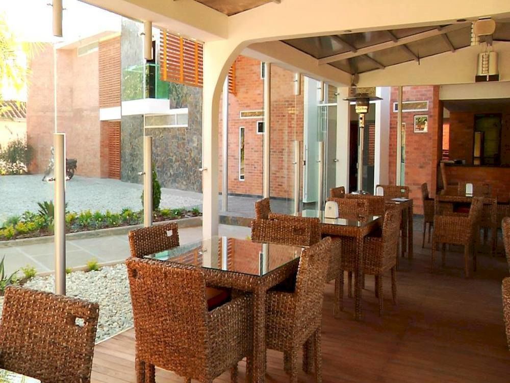 Hotel Toscana Oriente Рионегро Екстериор снимка