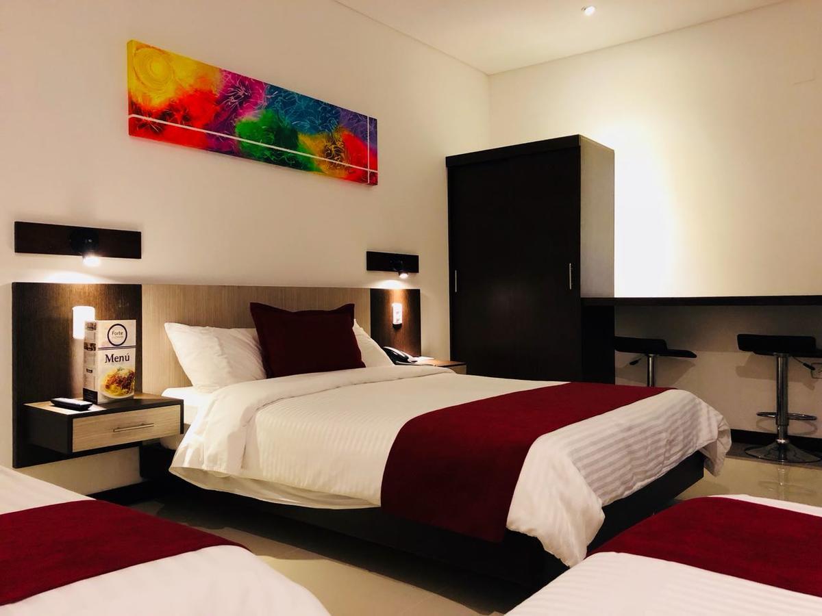 Hotel Toscana Oriente Рионегро Екстериор снимка